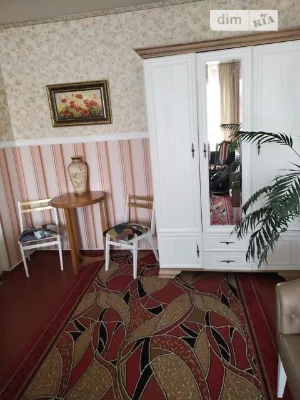Довготривала оренда 2к квартири на вул. Гетьмана Вадима 42,