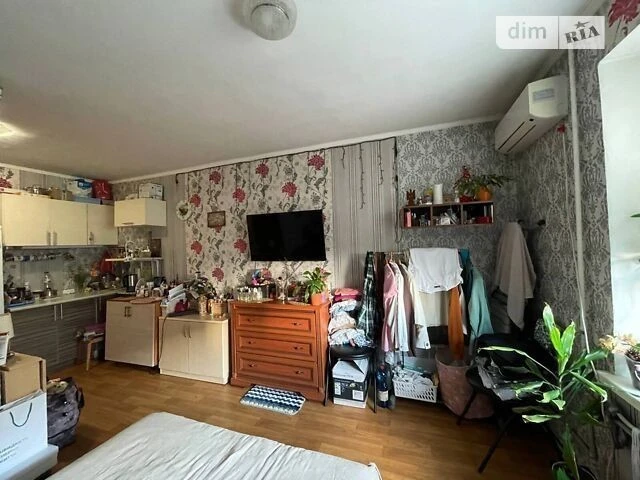 Продаж кімнати 28.2 кв. м на вул. Ігоря Юхновського 32 • ID