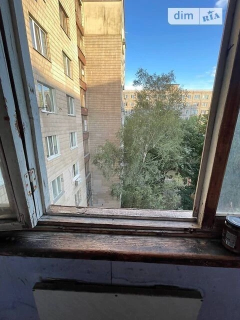 Продаж кімнати 28.2 кв. м на вул. Ігоря Юхновського 32 • ID