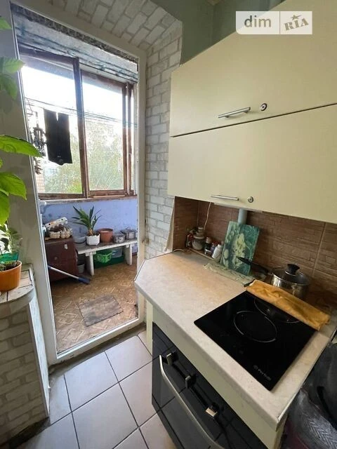 Продаж кімнати 28.2 кв. м на вул. Ігоря Юхновського 32 • ID