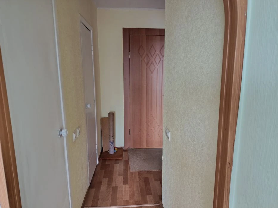 Продам 2 к квартиру Самарський р-н, ж/м Придніпровськ ,вул .