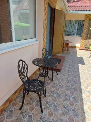 Квартира для великої родини — 195 м + дворик