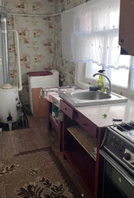 продам 3-хкомн квартиру в жилкопе