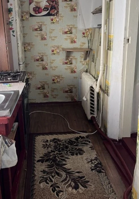 продам 3-хкомн квартиру в жилкопе