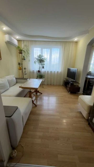 Продам 3к квартиру с ремонтом, м. Академика Павлова, Салтовк