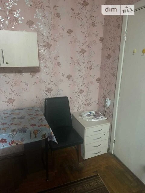 Продаж кімнати 27.35 кв. м на вул. Світлицького 24А • ID 346