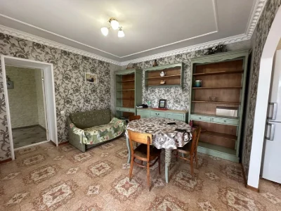 Продаю окремий будинок центральний район