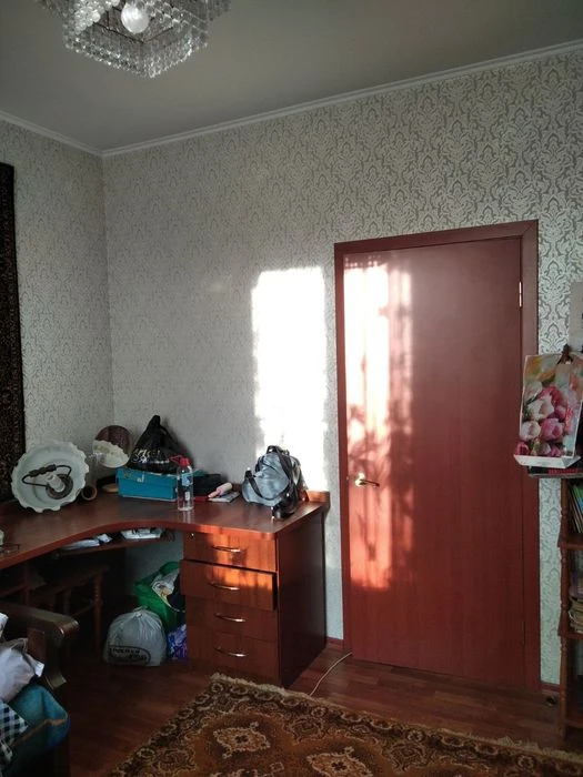 Продам уютную 2 к.квартиру в кирпичном доме,Сталина на Хтз,п