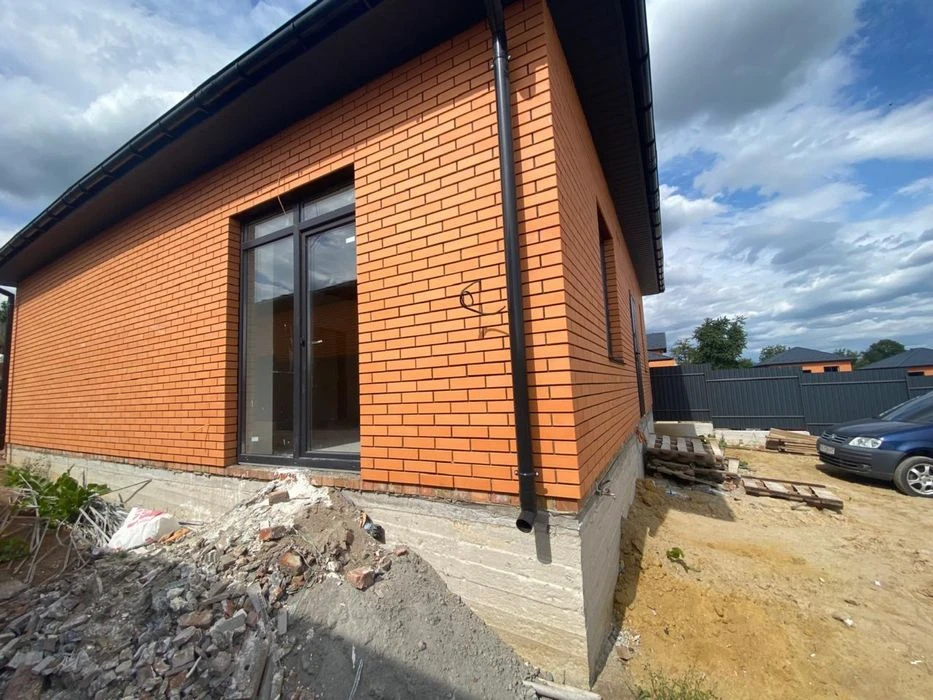 Продам одноповерховий будинок без комісії