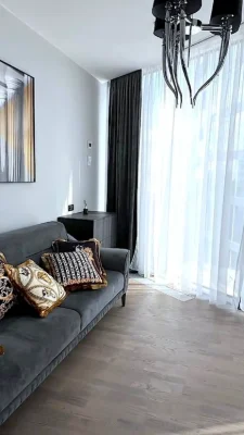 Продаж квартири 3-кімн. 94 м² 6/31 пов.