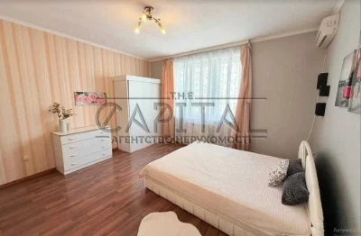 3-кімнатна квартира, продаж квартири, Дніпровська набережна,
