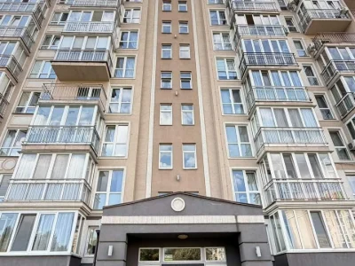Квартира. Київ, Метрологічна вул.