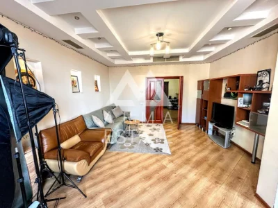 Продаж 2к. кв. Жилянська 59, Дипломат-Холл, Саксаганського,