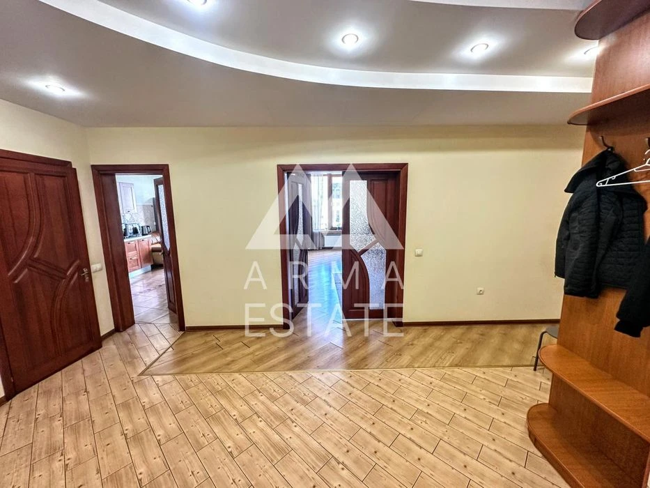 Продаж 2к. кв. Жилянська 59, Дипломат-Холл, Саксаганського,