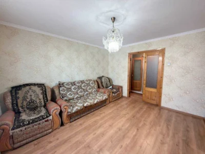 (7) Продаж 3 к. квартири на Ближньому замості (0102)