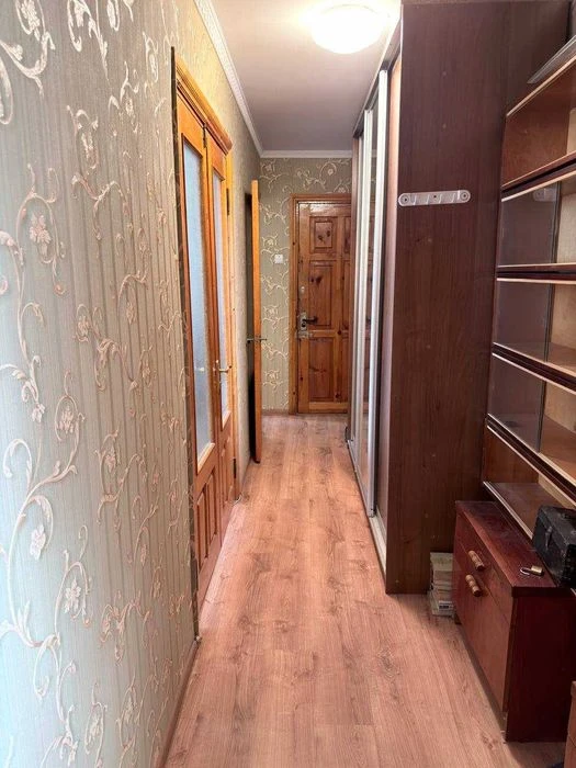 (7) Продаж 3 к. квартири на Ближньому замості (0102)