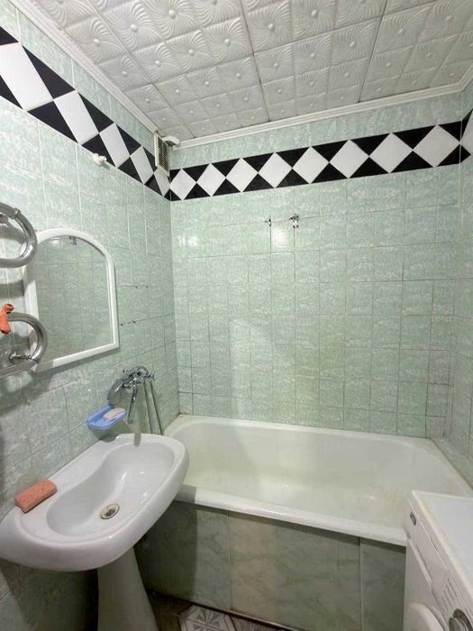 (7) Продаж 3 к. квартири на Ближньому замості (0102)