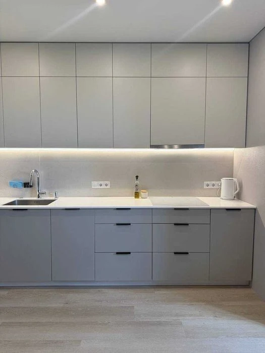 Продам 1к. 49м, квартиру с ремонтом в ЖК Луч, м. Заводская,