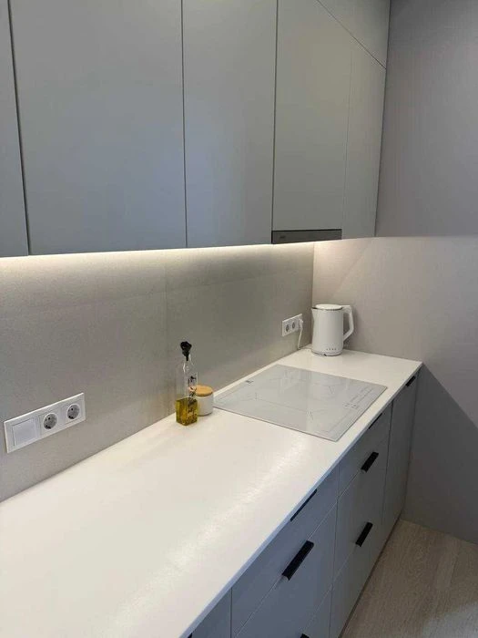Продам 1к. 49м, квартиру с ремонтом в ЖК Луч, м. Заводская,