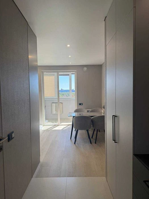 Продам 1к. 49м, квартиру с ремонтом в ЖК Луч, м. Заводская,