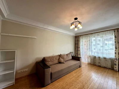 Квартира. Київ, Братиславська вул.