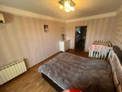 Продаж 3-кімнатної квартири на Березняках, просп. Павла Тичи