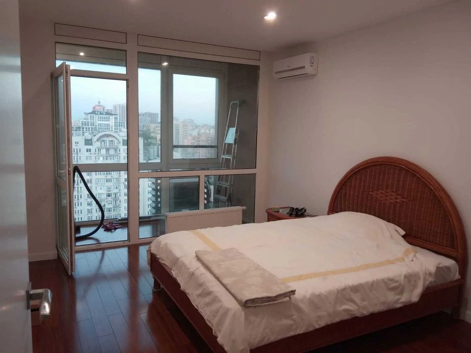 Hoffmann House продаж Золотоустівська 34, 1 кім, 52кв.м, 130