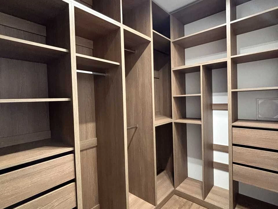Квартира. Івано-Франківськ, Височана вул., 18 к