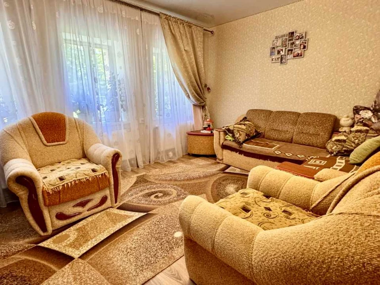 Будинок. Суми, Тополянська вул.
