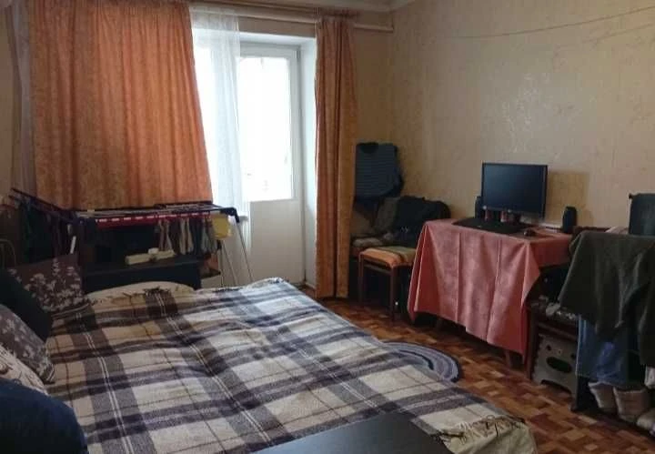 I will sell a 2-room apartment, Niz Kirova, Polya, center, ul. Phi