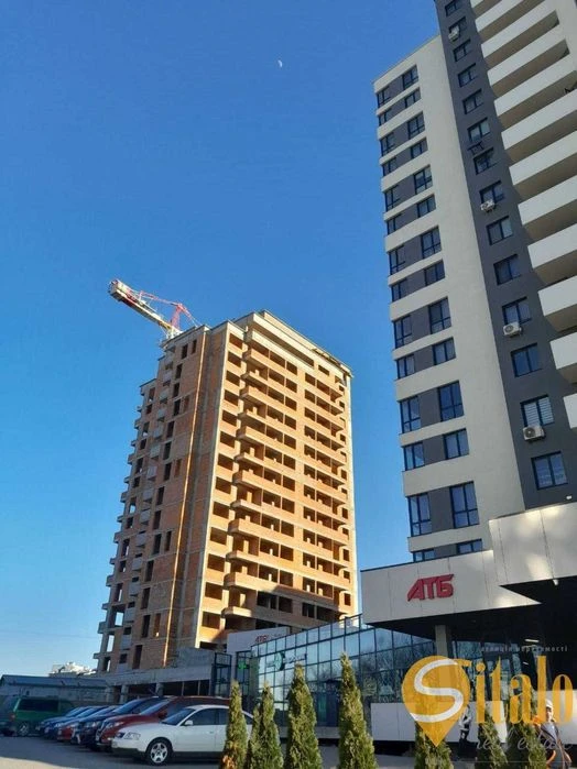 Продаж 2 кімнатної квартири на вулиці Очеретяна