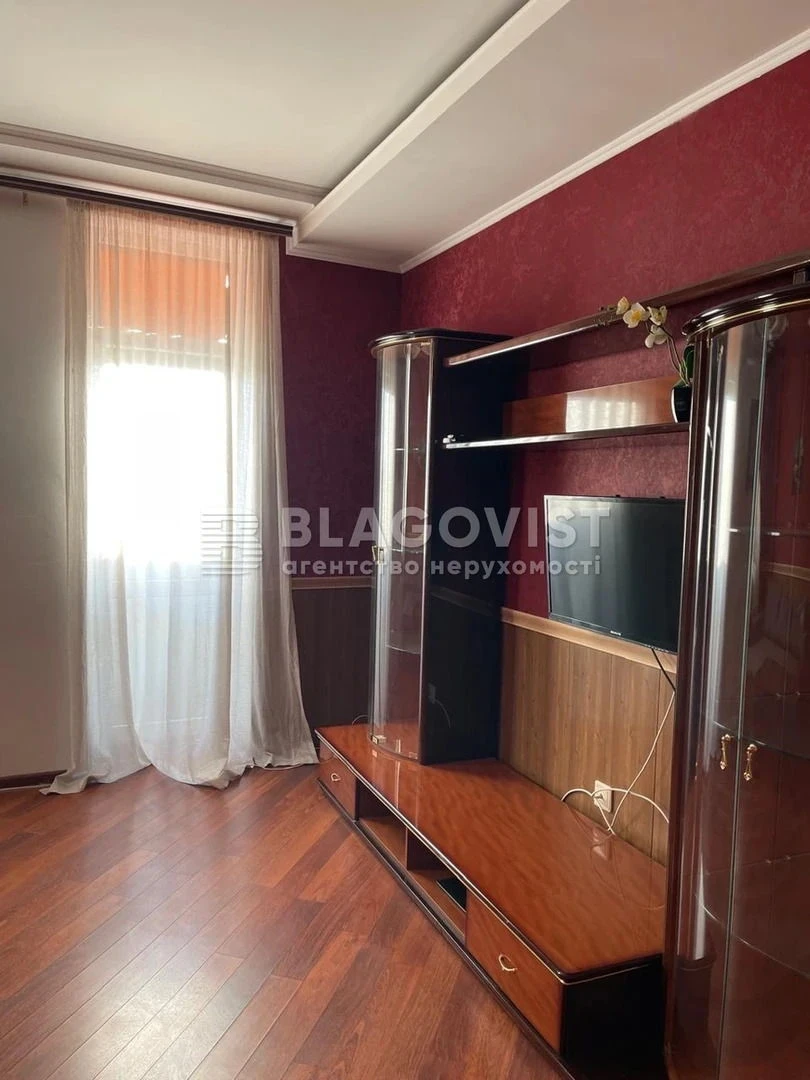 Продаж квартири вул. Митрополита Андрія Шептицького (Луначар