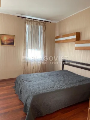 Продаж квартири вул. Митрополита Андрія Шептицького (Луначар