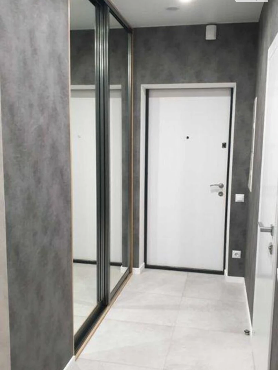 Продаж Квартира Дарницький