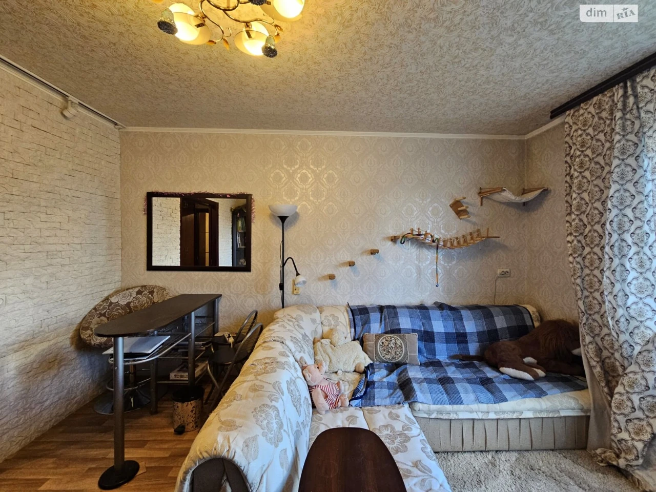 Продаж Квартира Червоний Камінь