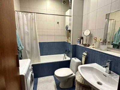 Квартира. Дніпро, Архітектора Олега Петрова вул. (Чернишевсь