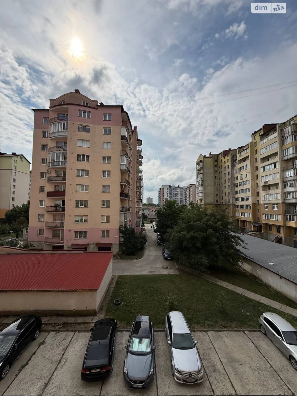 Продаж Квартира Пасічна