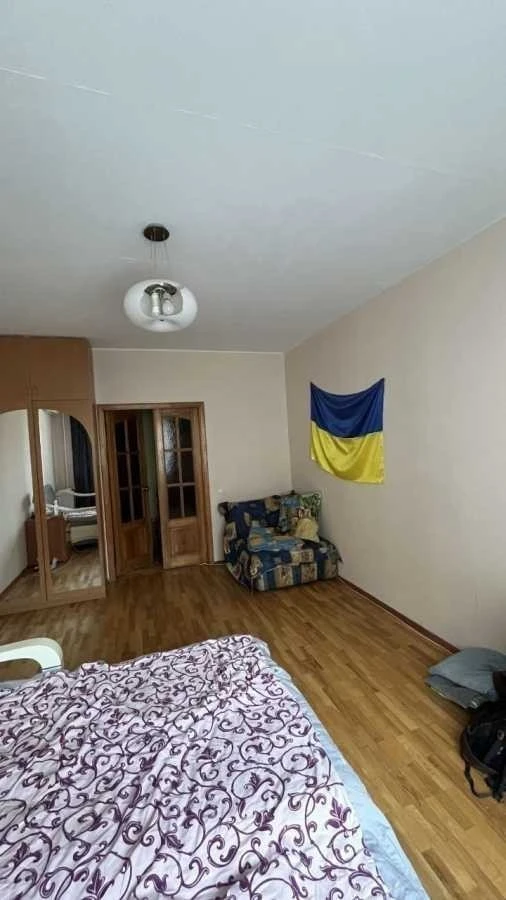 3-room apartment for sale 71.5 m², Sribnokilska St., 22