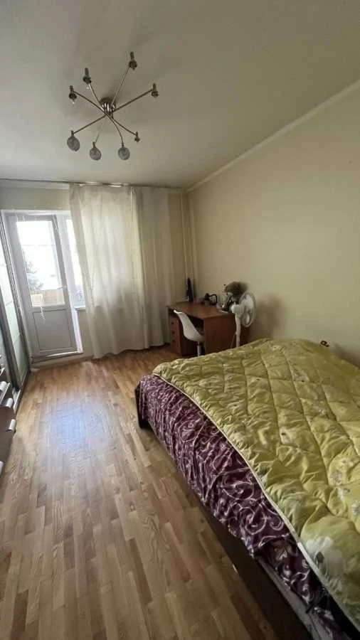 3-room apartment for sale 71.5 m², Sribnokilska St., 22