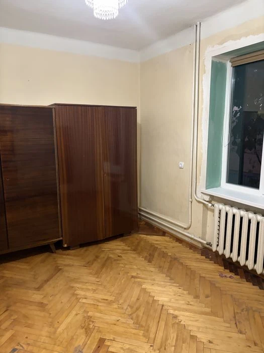 Продається 2- поверховий будинок в місті Ужгород
