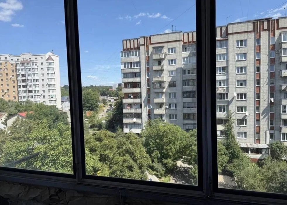 Продаж 1 кімнатної квартири Львів вул Юрія Липи