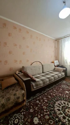 Продам  2х квартиру Школьная дом 6