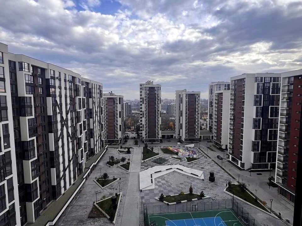 Квартира. Івано-Франківськ, Ленкавського вул., (Будинок L4)