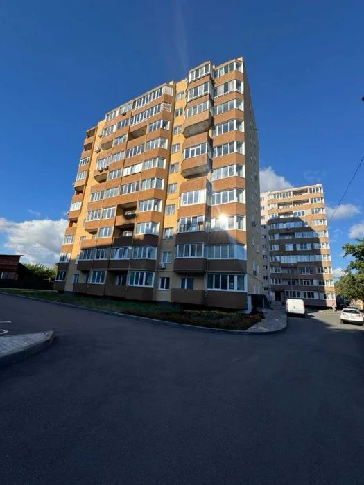 Продаж 2-кім квартири Центр міста автономне опалення, держ п