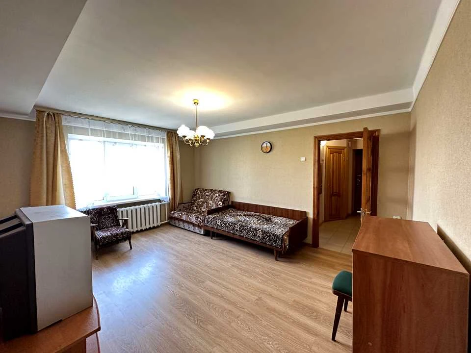 Квартира. Київ, Празька вул.