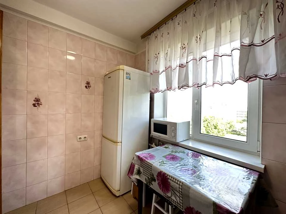 Квартира. Київ, Празька вул.