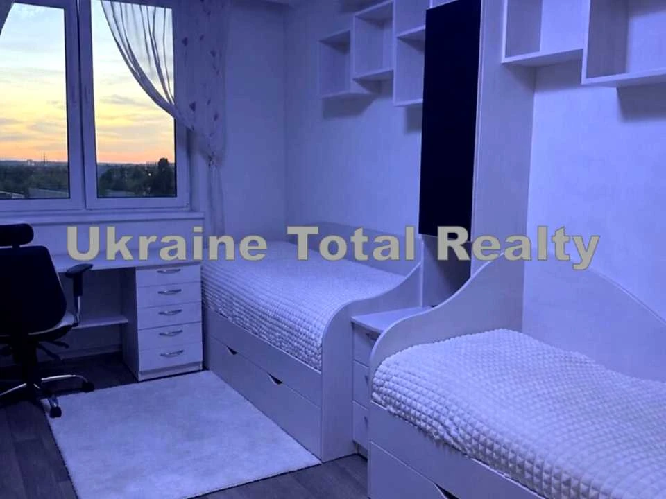 Квартира. Київ, Соломії Крушельницької вул.