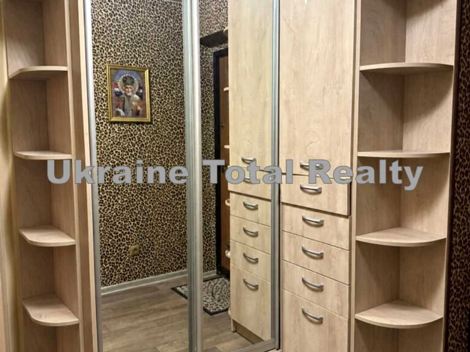 Квартира. Київ, Соломії Крушельницької вул.