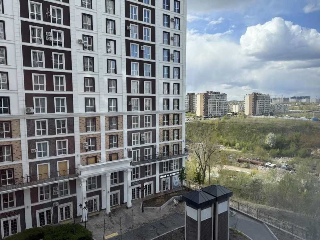 Sale of 1-room apartment 41 m², Mykhailo Maksymovych str.,