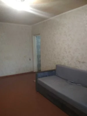 Продаю терміново 2к. кв. ХТЗ, метро Індустріальна.